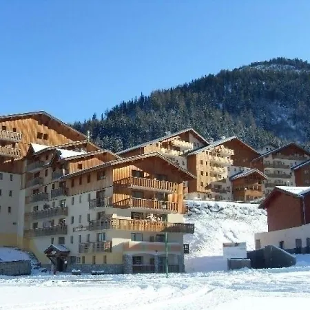Le Cheval Blanc 8